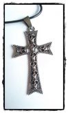 Colar Crucifixo de Caveiras - Aço Inox - UNISSEX!
