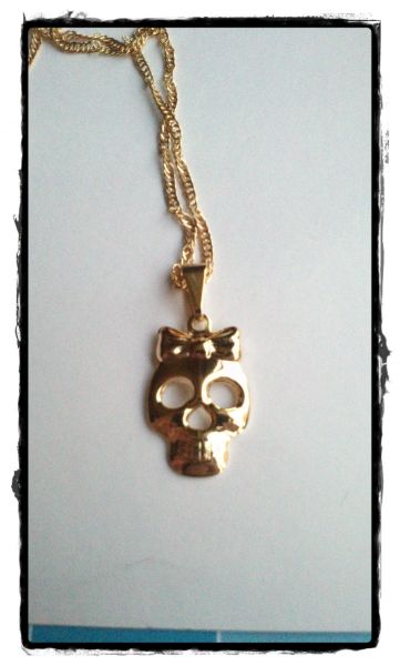 Colar Caveira - folheado a ouro