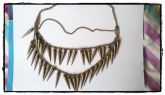 Colar com Fileira Dupla de Spikes